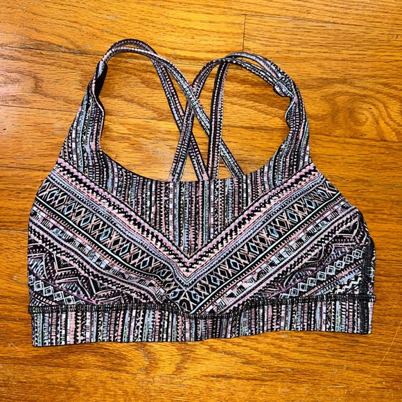 Lululemon Energy Bra | Size 4 | Tribal Pace Print - Picture 10 of 11
